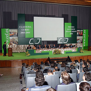 Clausura Curso 2003-2004 CEF.- Premio Estudios Financieros